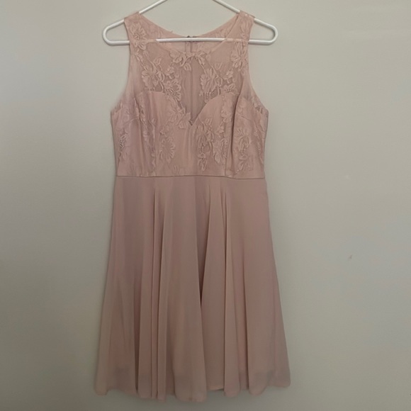 Dress - Picture 4 of 4